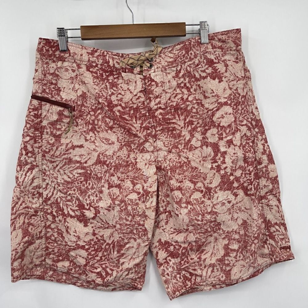 Patagonia Wavefarer Boardshort Reverse Hawaiian Size 36